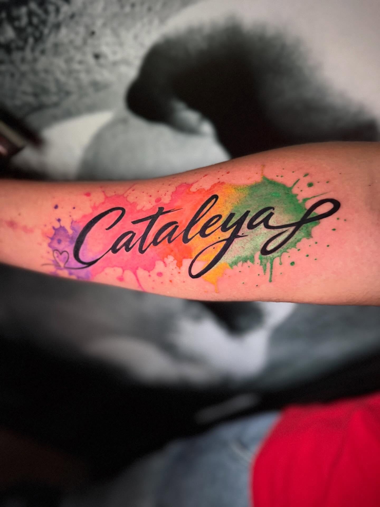 Lettering a color con acuarela
